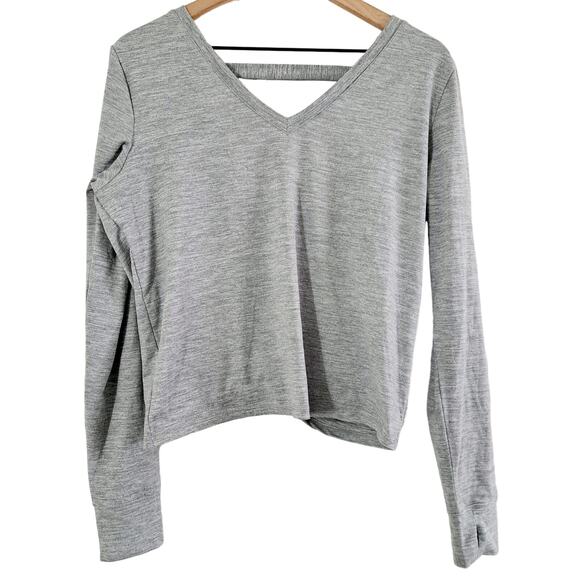 SO Open Back Long Sleeve Twisted Top - Picture 2 of 7